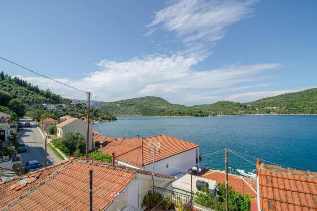 Amalia Sea View House Apartment วาธี ภายนอก รูปภาพ